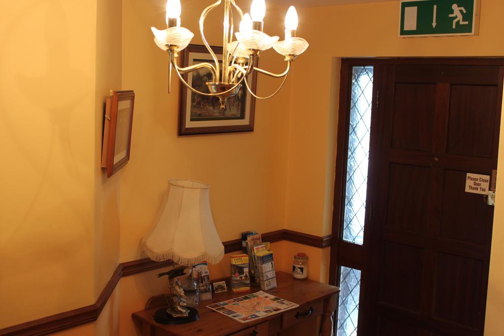 Gardenfield House Bed & Breakfast H91Vh02 Galway Exteriör bild